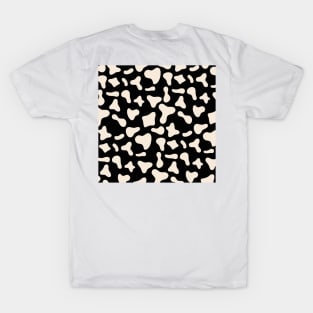 Milk Dairy Cow Print Pattern on Black Background T-Shirt